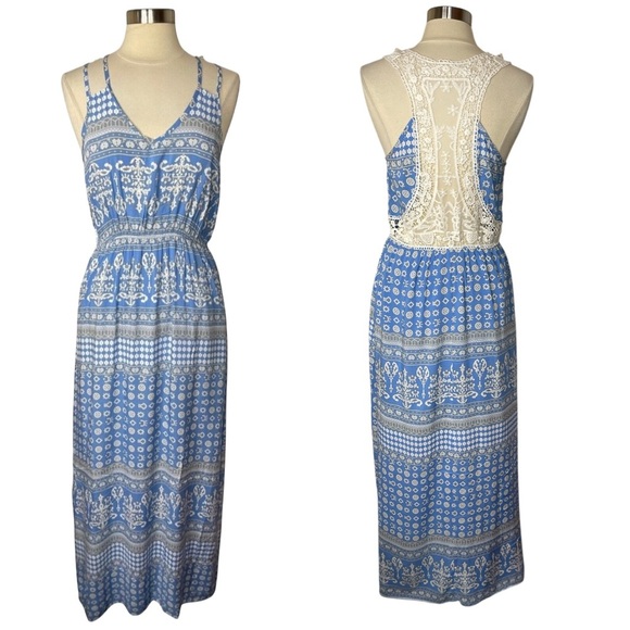 entro Dresses & Skirts - NEW‼️ ENTRO Lace-Backed Blue‎ & White Boho Maxi Dress, LARGE